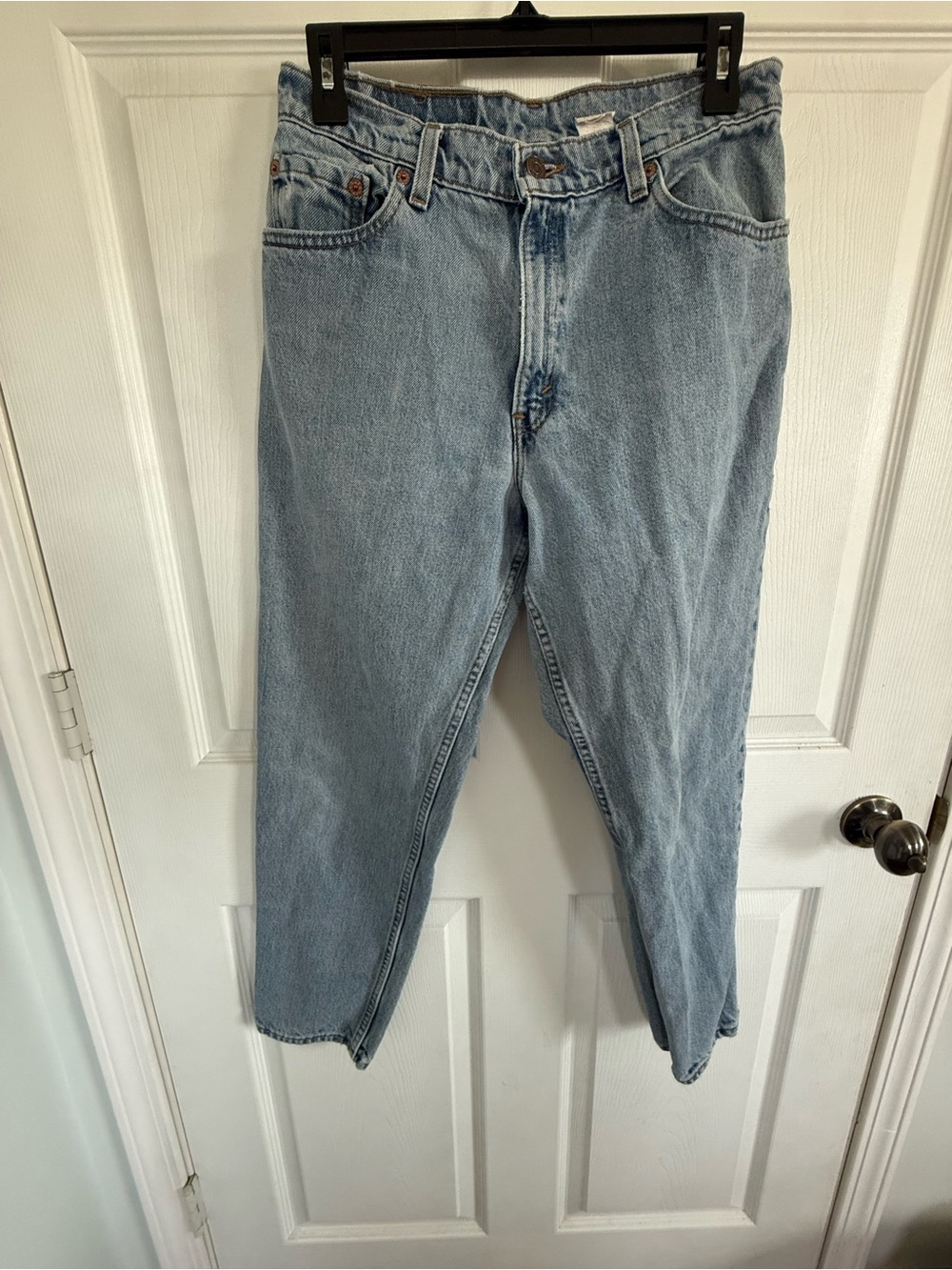 Vintage 90s Levi’s 550 Relaxed Fit Jeans Made in Canada Light Wash 10P Mom Jeans